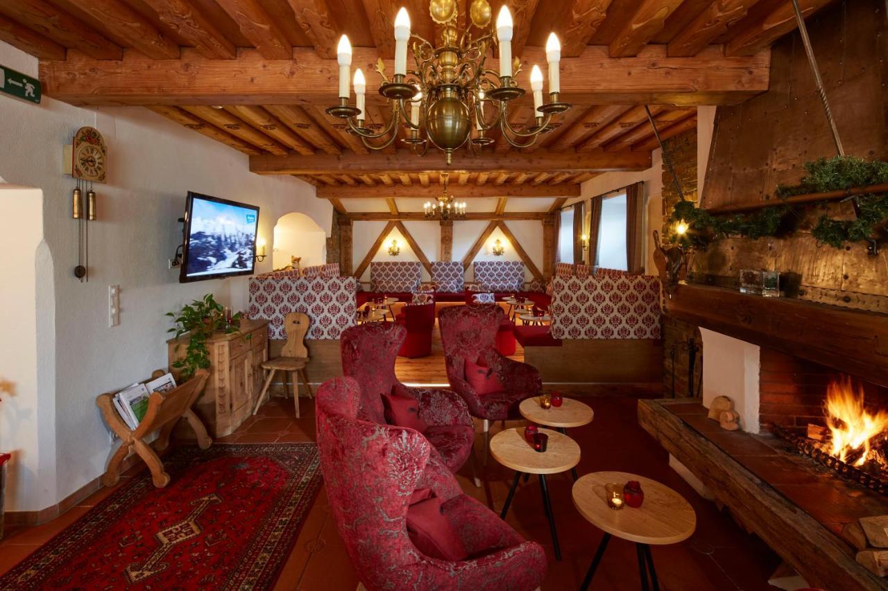 Hotel Schwarzer Adler Nauders Zewnętrze zdjęcie