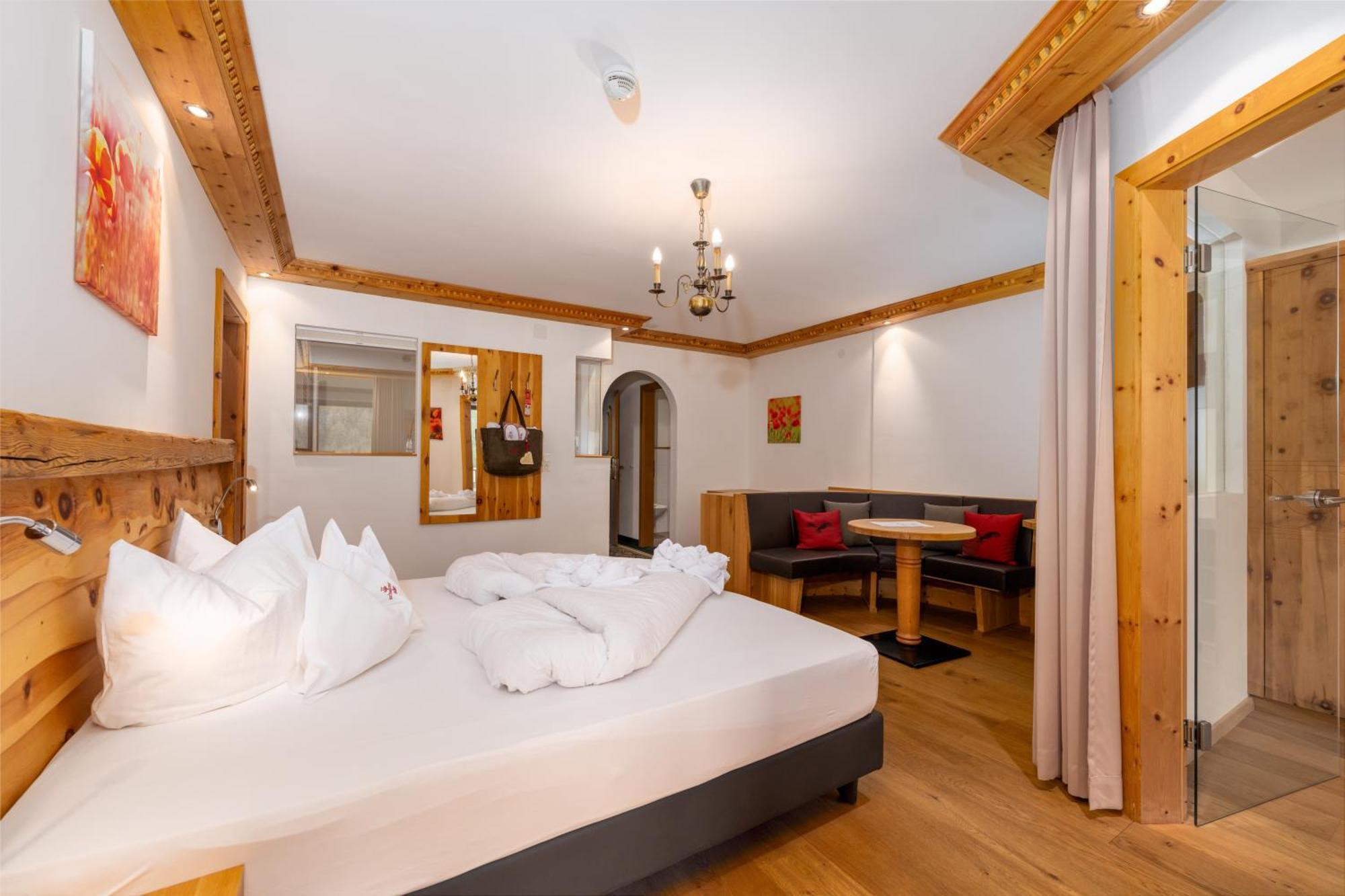 Hotel Schwarzer Adler Nauders Zewnętrze zdjęcie