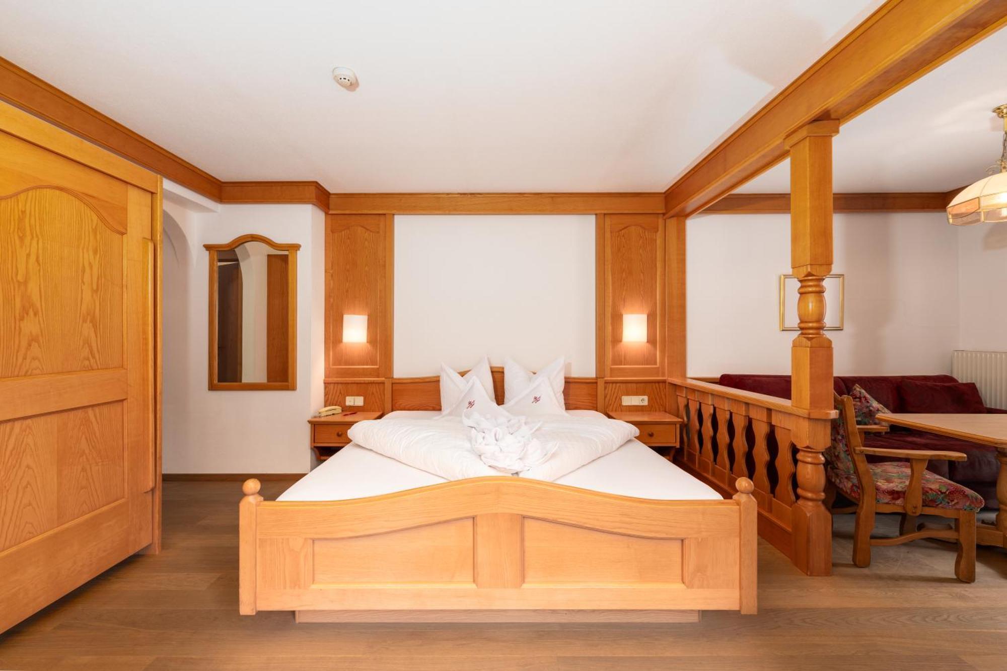 Hotel Schwarzer Adler Nauders Zewnętrze zdjęcie