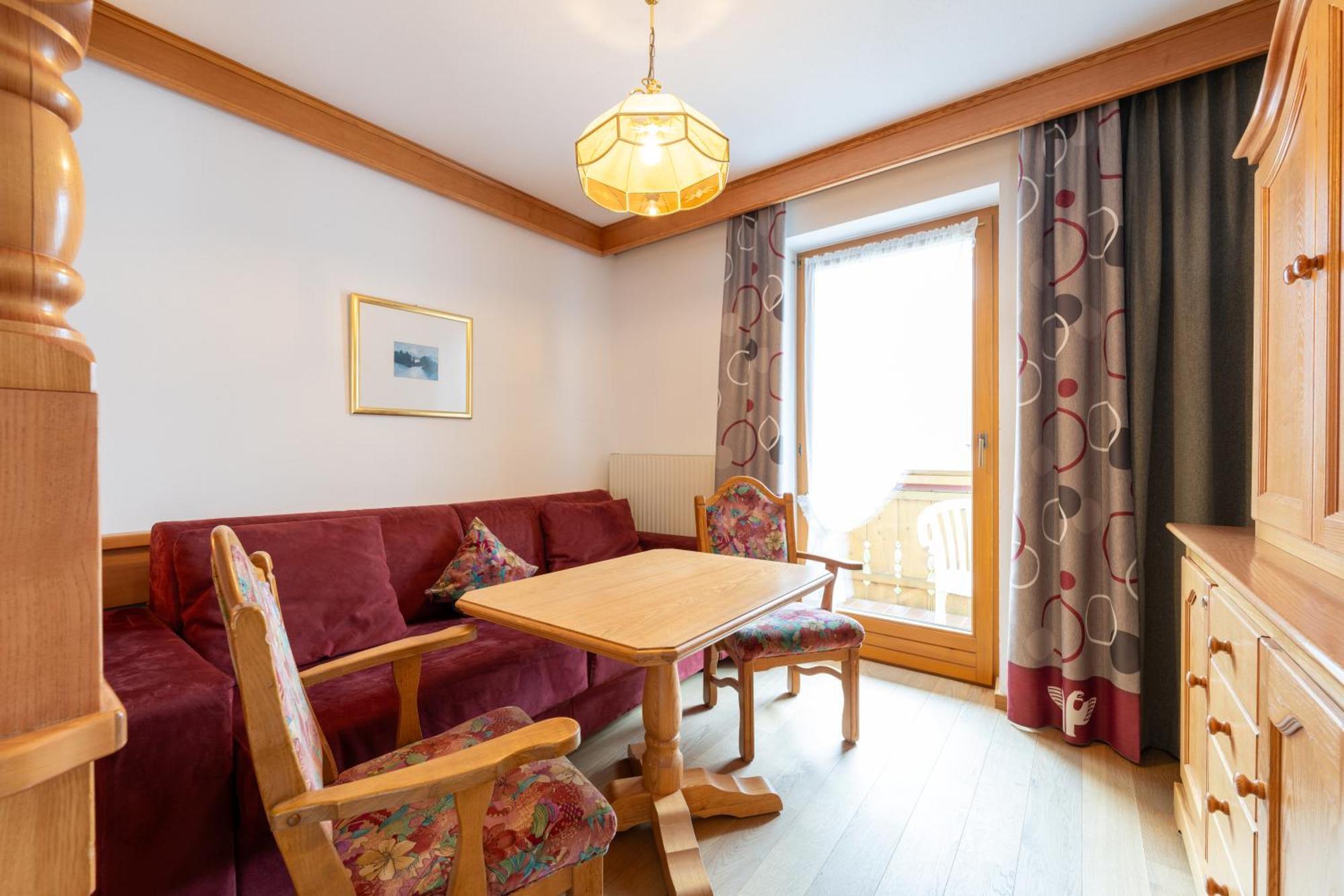 Hotel Schwarzer Adler Nauders Zewnętrze zdjęcie